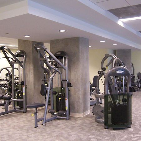 ארלינגטון Crystal Quarters Furnished Apartments At The Gramercy מראה חיצוני תמונה
