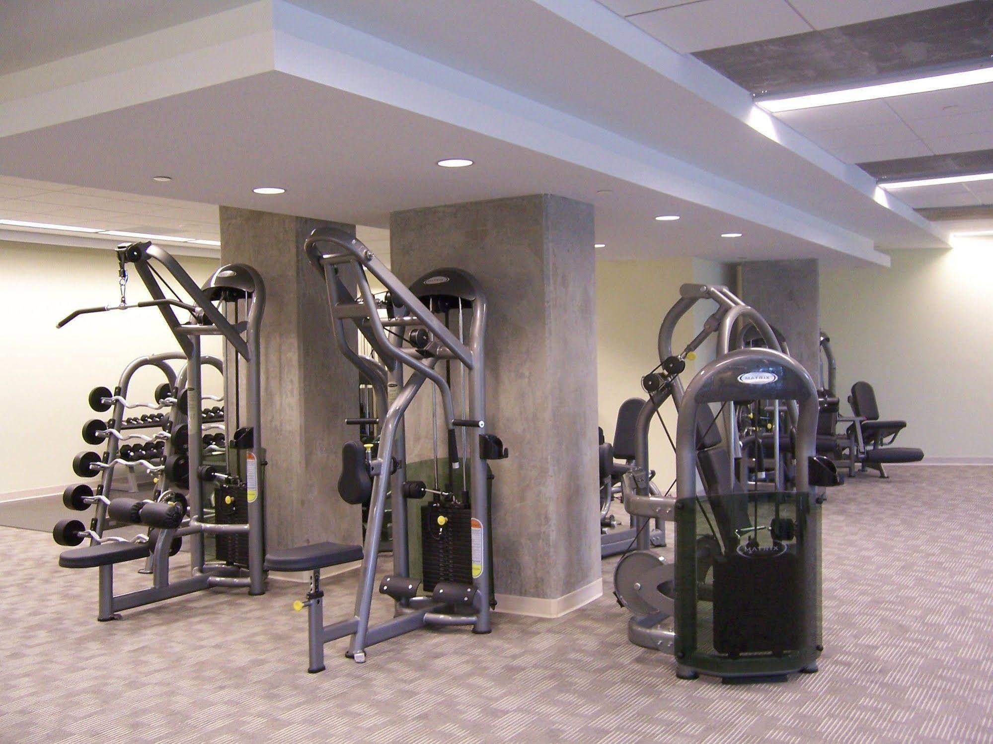 ארלינגטון Crystal Quarters Furnished Apartments At The Gramercy מראה חיצוני תמונה