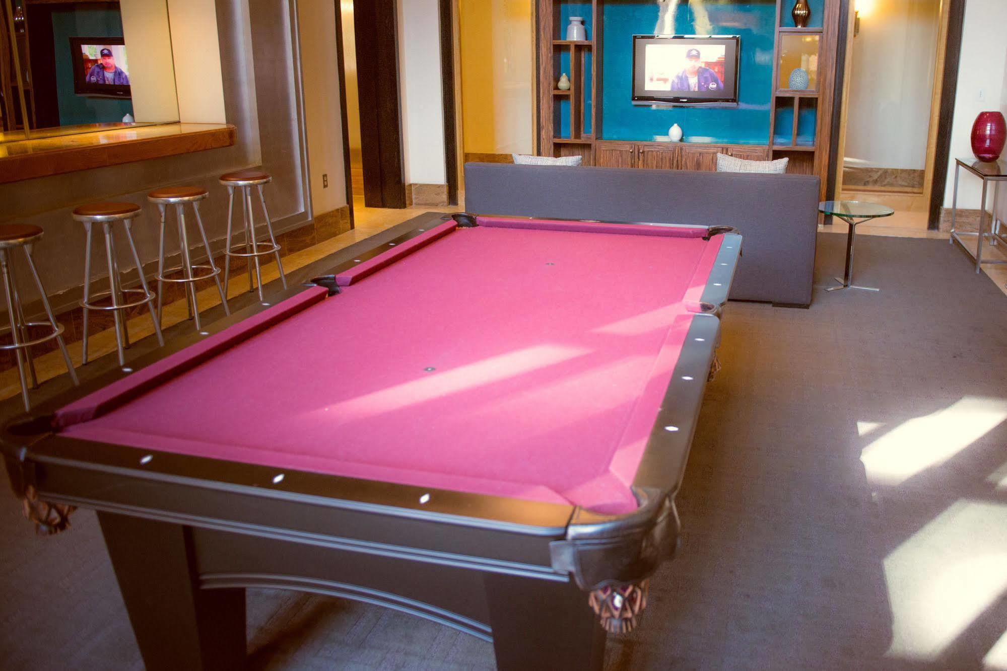 ארלינגטון Crystal Quarters Furnished Apartments At The Gramercy מראה חיצוני תמונה